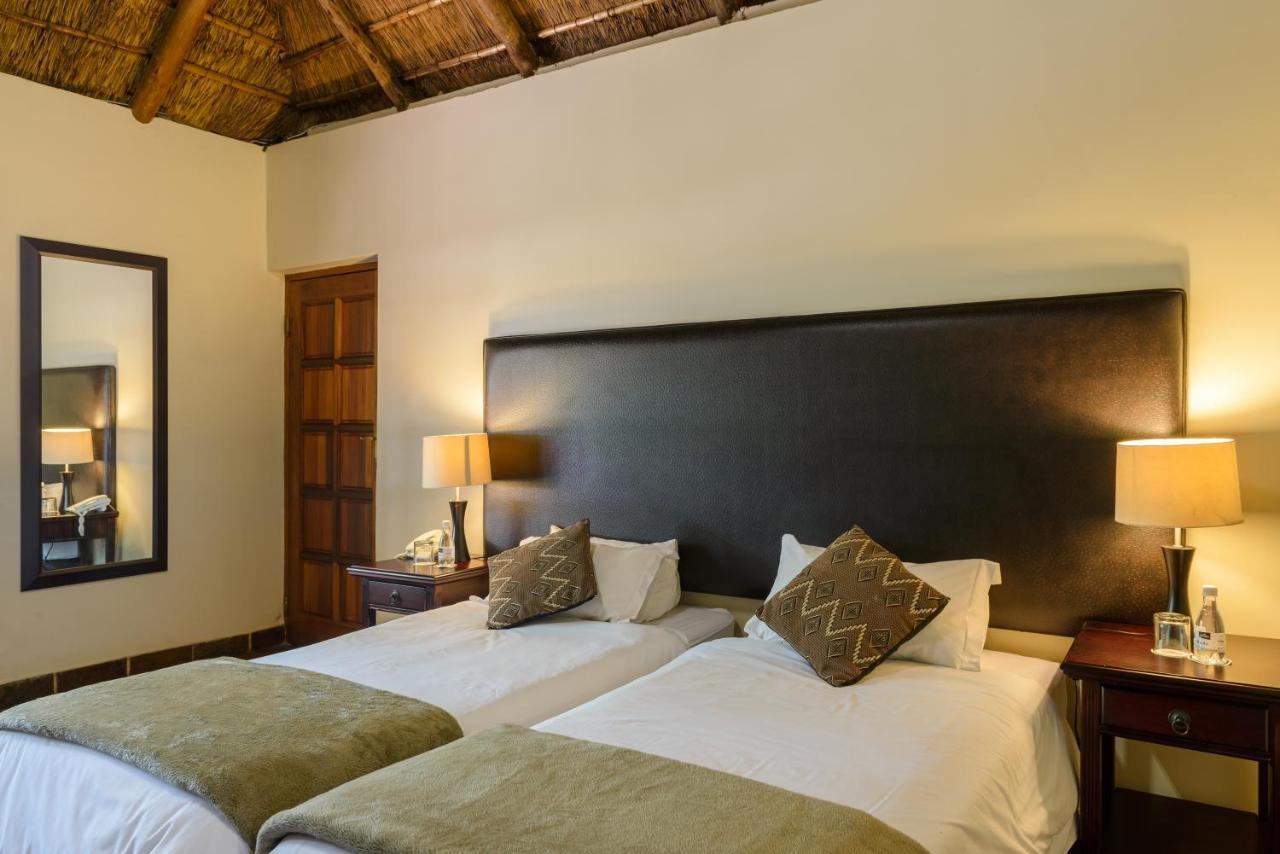 Mongena Private Game Lodge Rust de Winter Eksteriør billede